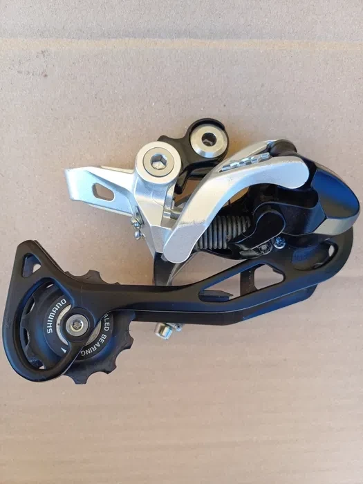 1. Deraior, schimbator shimano deore xt