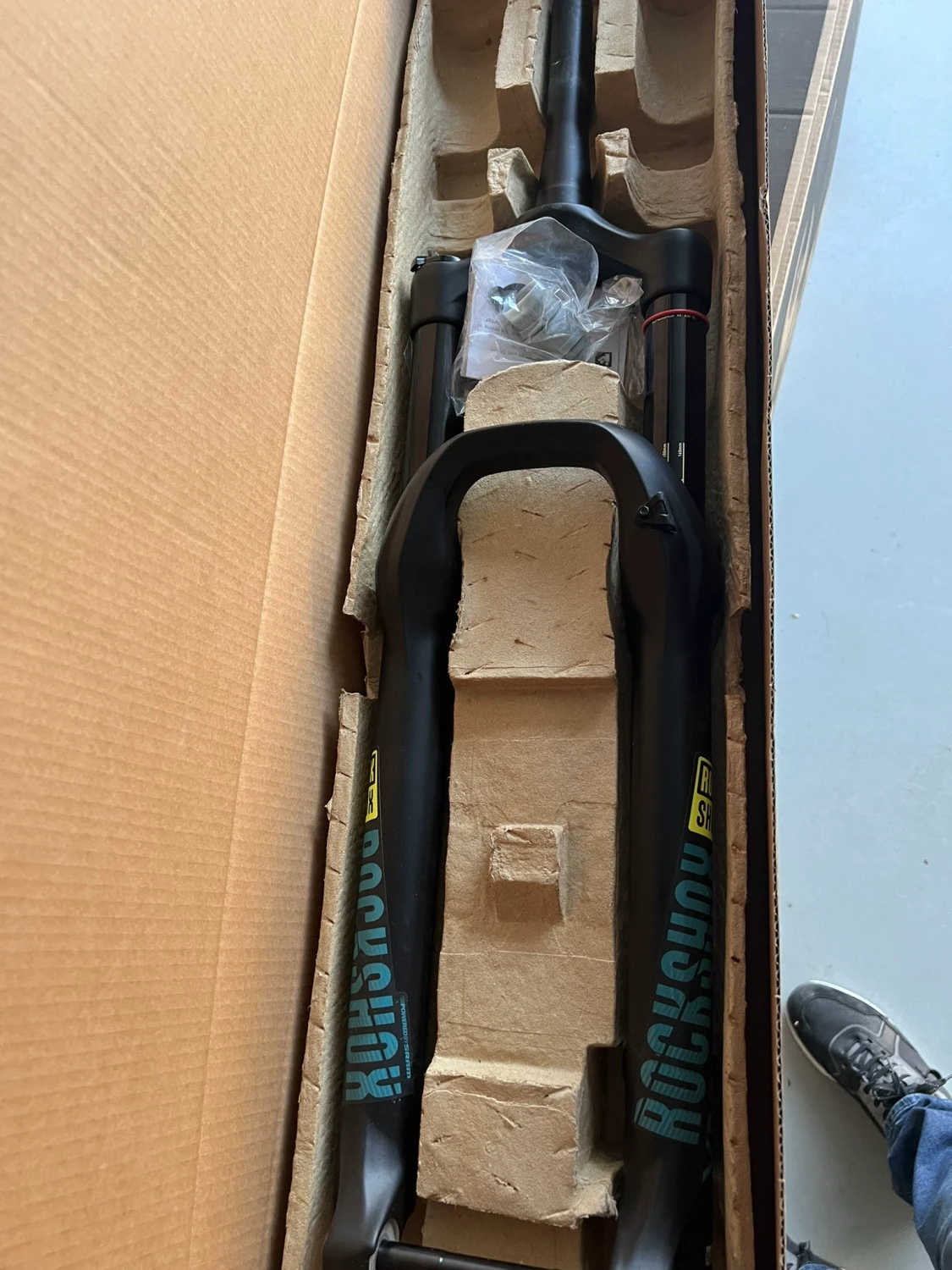 1. Rockshox Yari