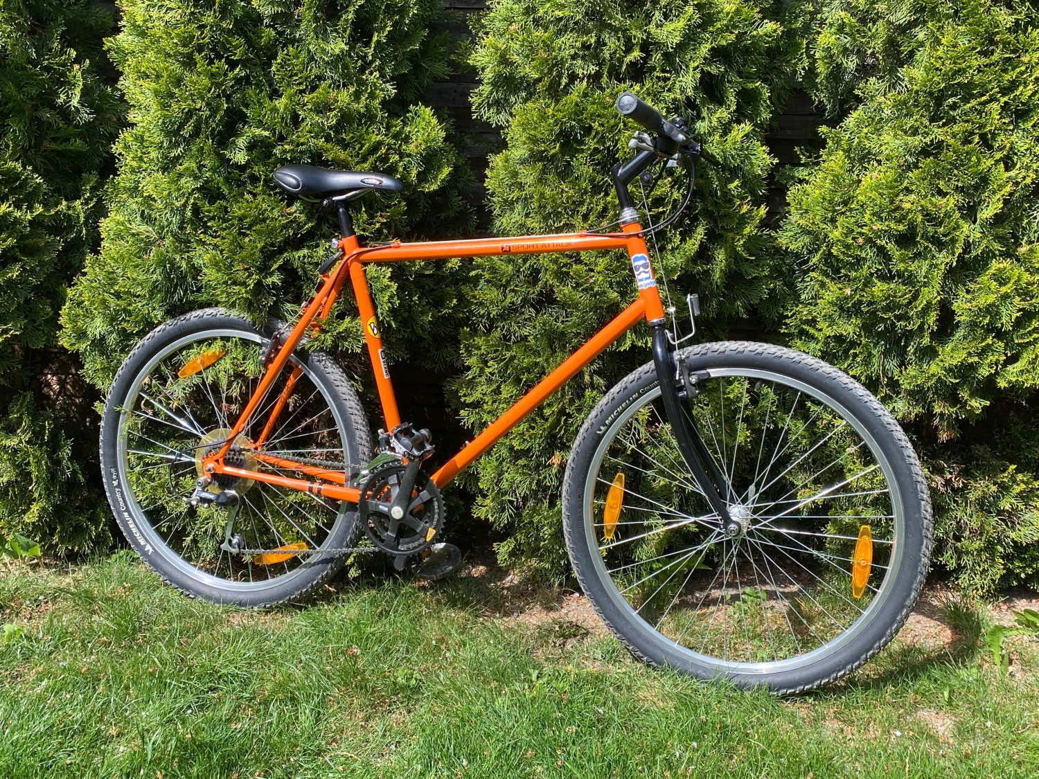 1. Bicicletă MountainBike Classic 26”