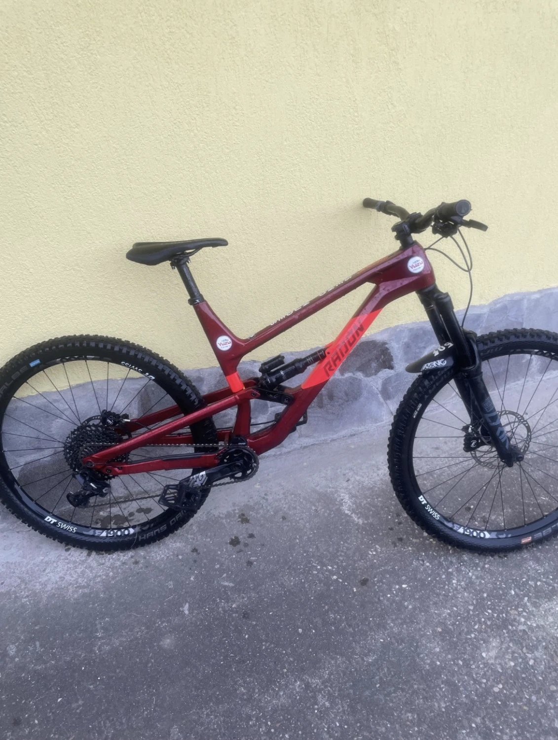 1. MTB Radon Swoop 9.0