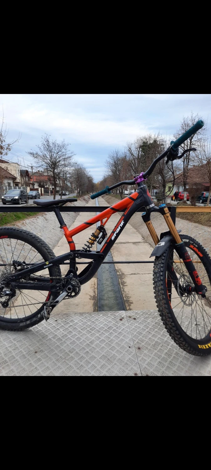 6. MTB Scott Voltage FR710, 2018, mar.M