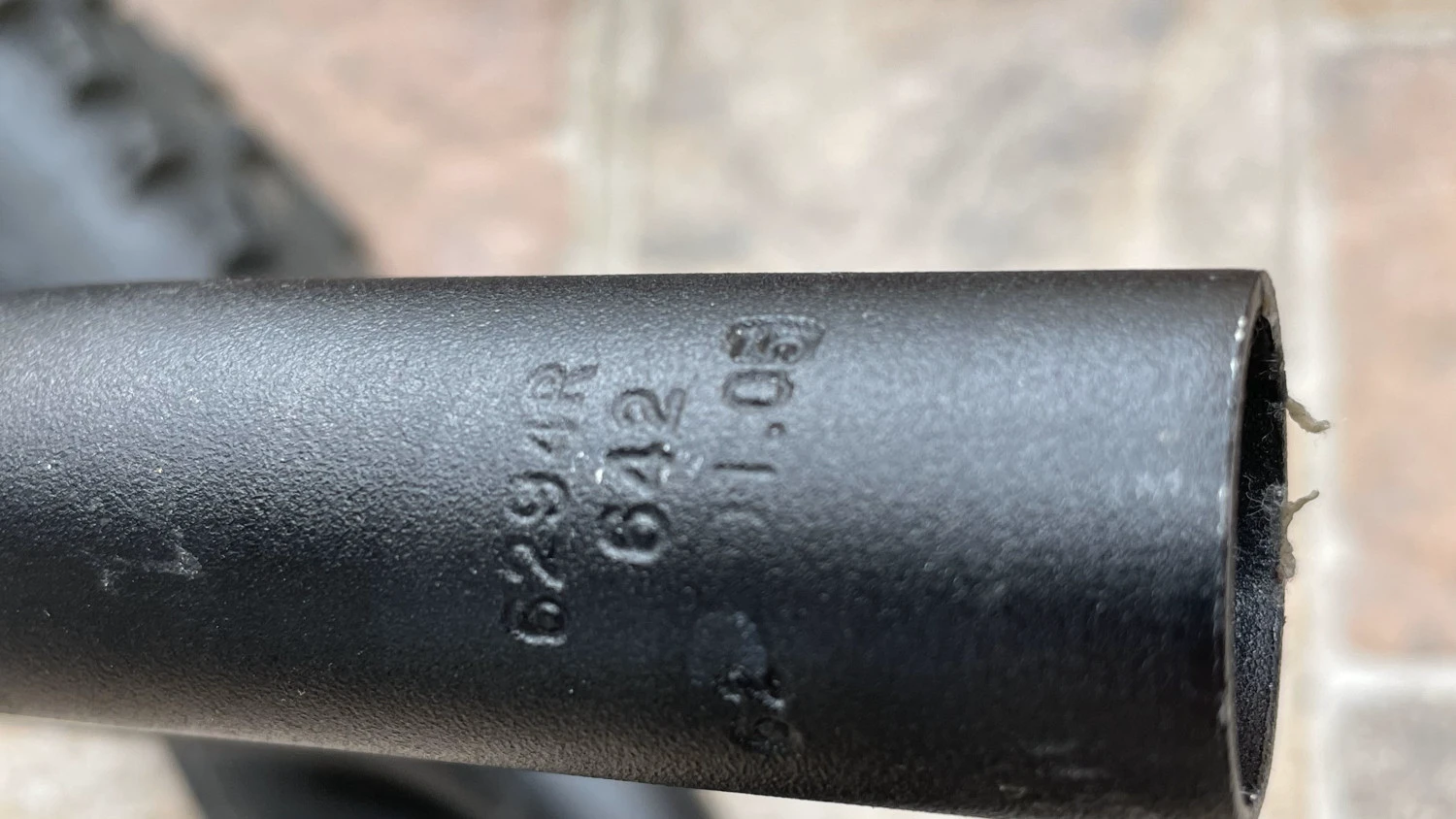 1. Cannondale C3 ghidon aluminiu