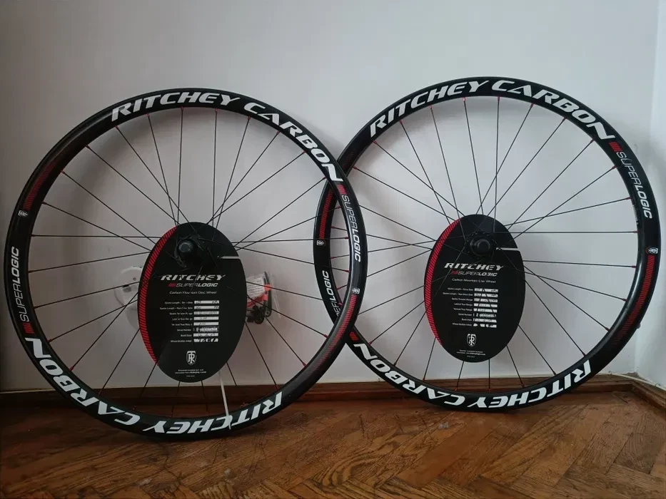 1. Set roti bicicleta Ritchey Superlogic Carbon Tubular 26" noi