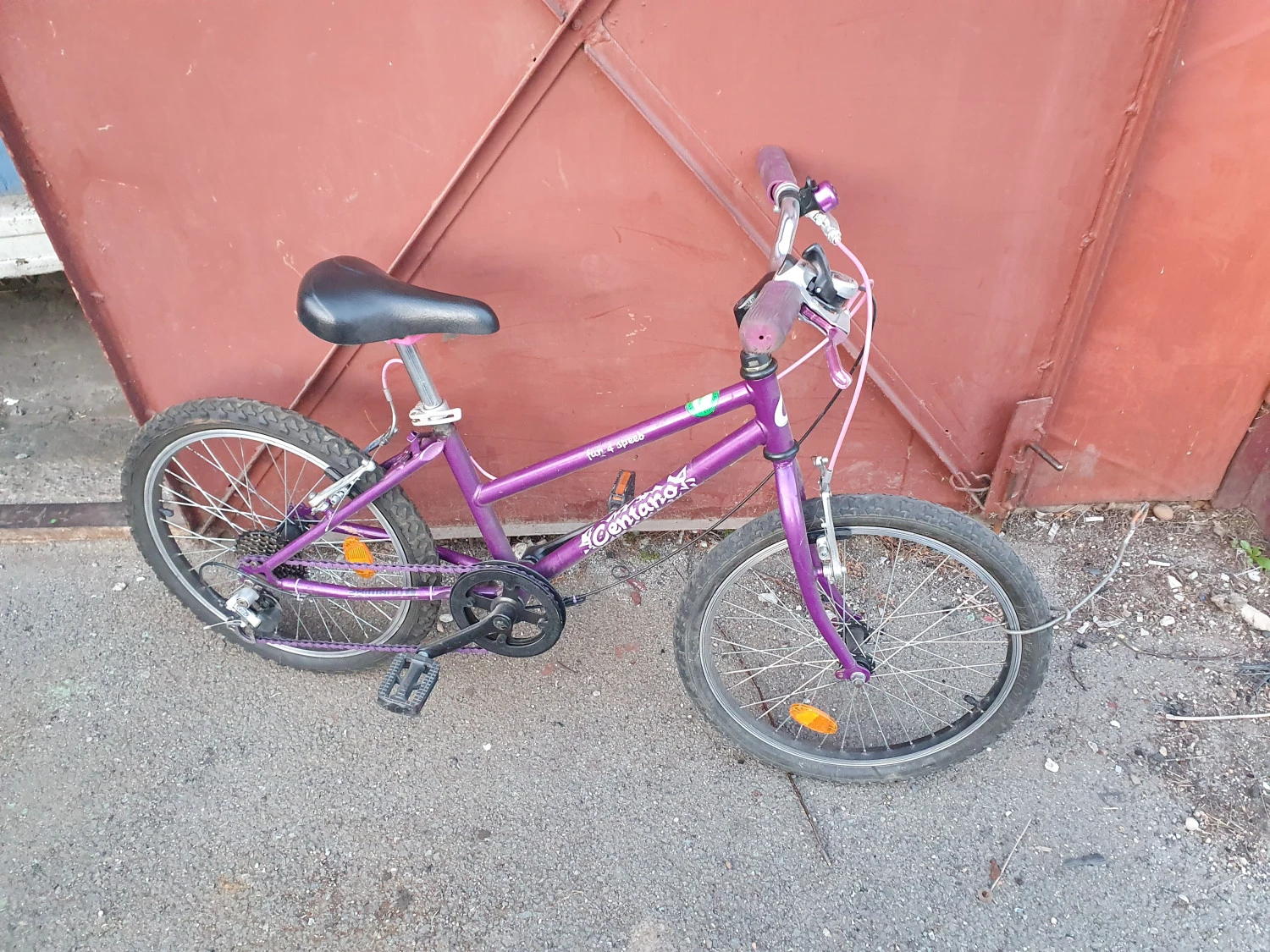 1. Bicicleta copii roata 20