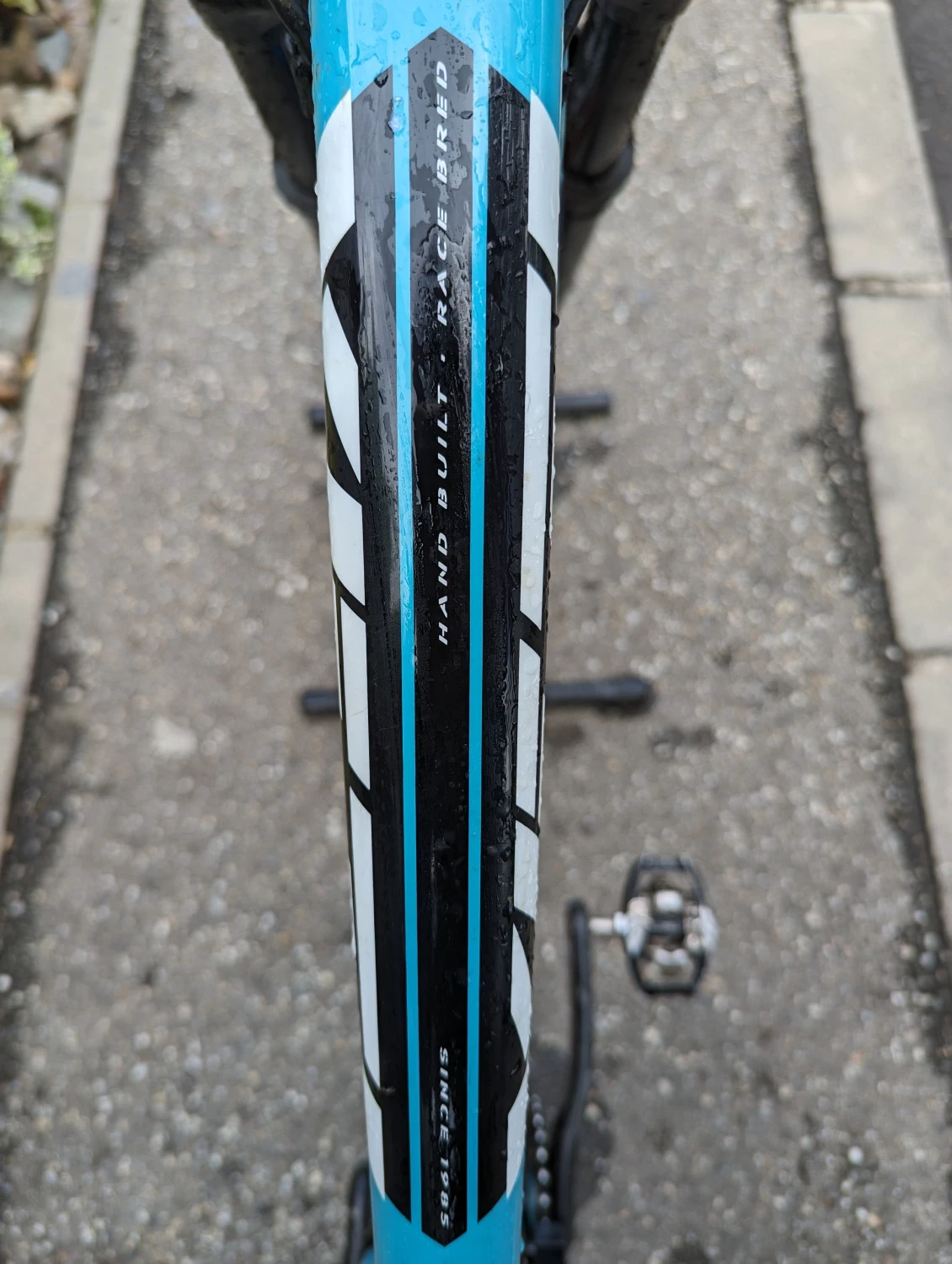3. Vând bicicletă MTB Yeti SB6c 27.5", S Carbon