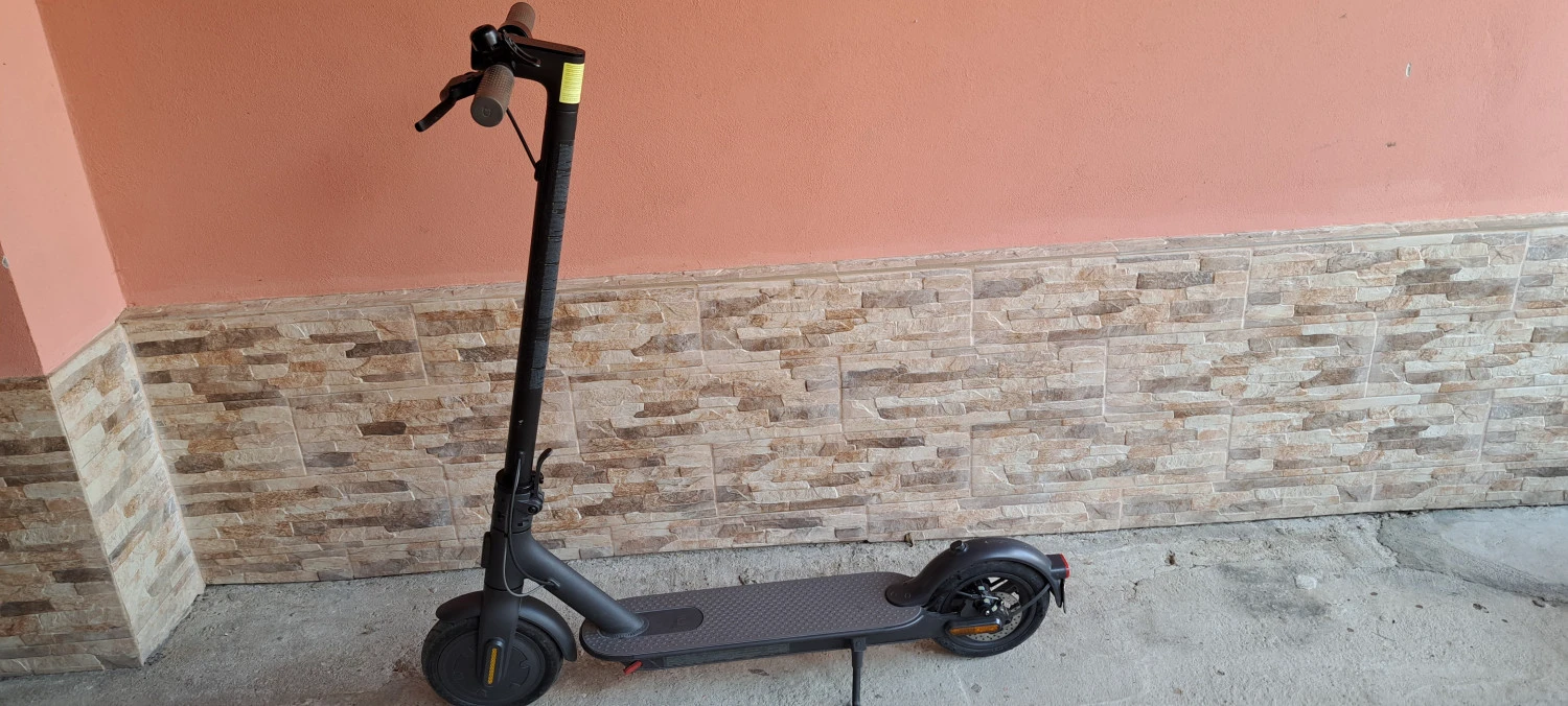 1. Vânt trotineta electrică Xiaomi Pro2 250w