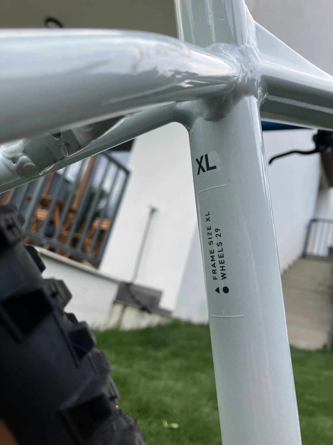 2. MTB CUBE ACID 29" XL