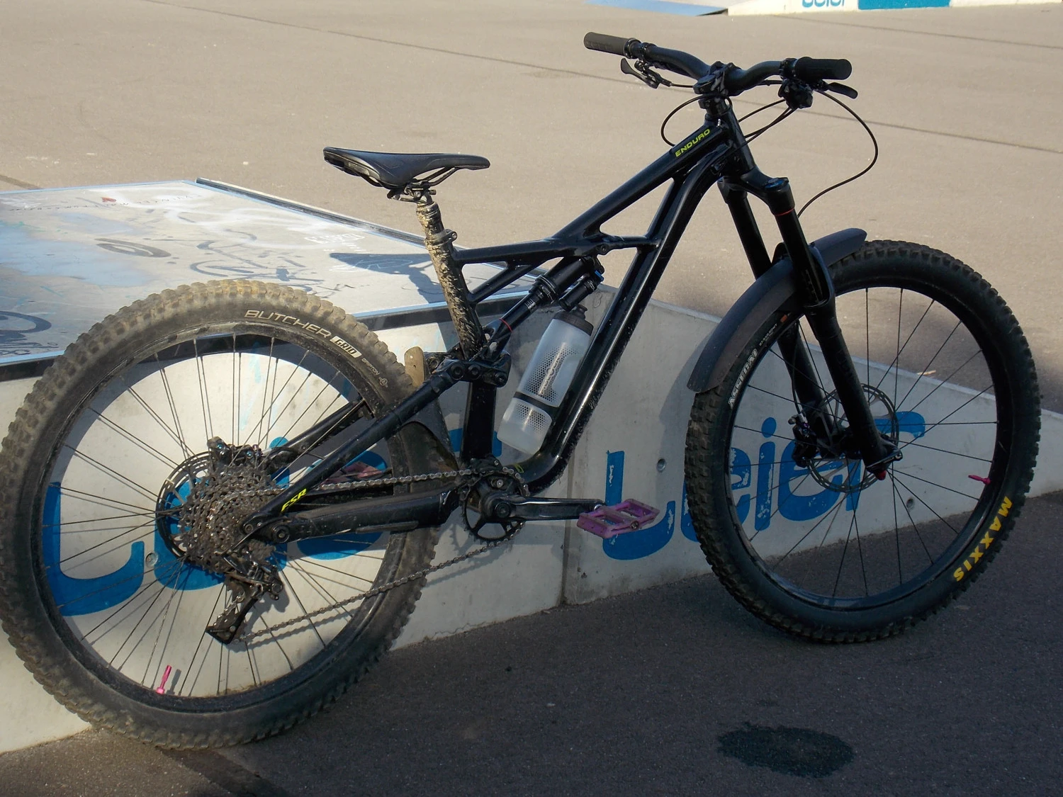 1. MTB Specialized Enduro 2018, marime M