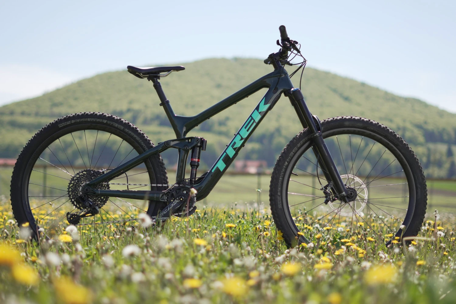 1. MTB Trek Slash 9.8 Enduro 29”carbon, marime L, 2019