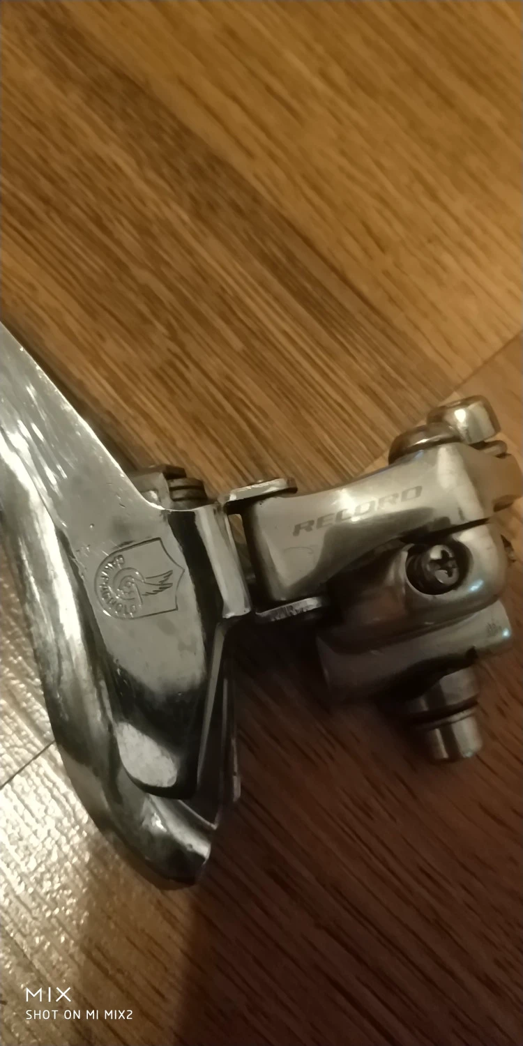 1. Schimbator fata Campagnolo Record in stare buna