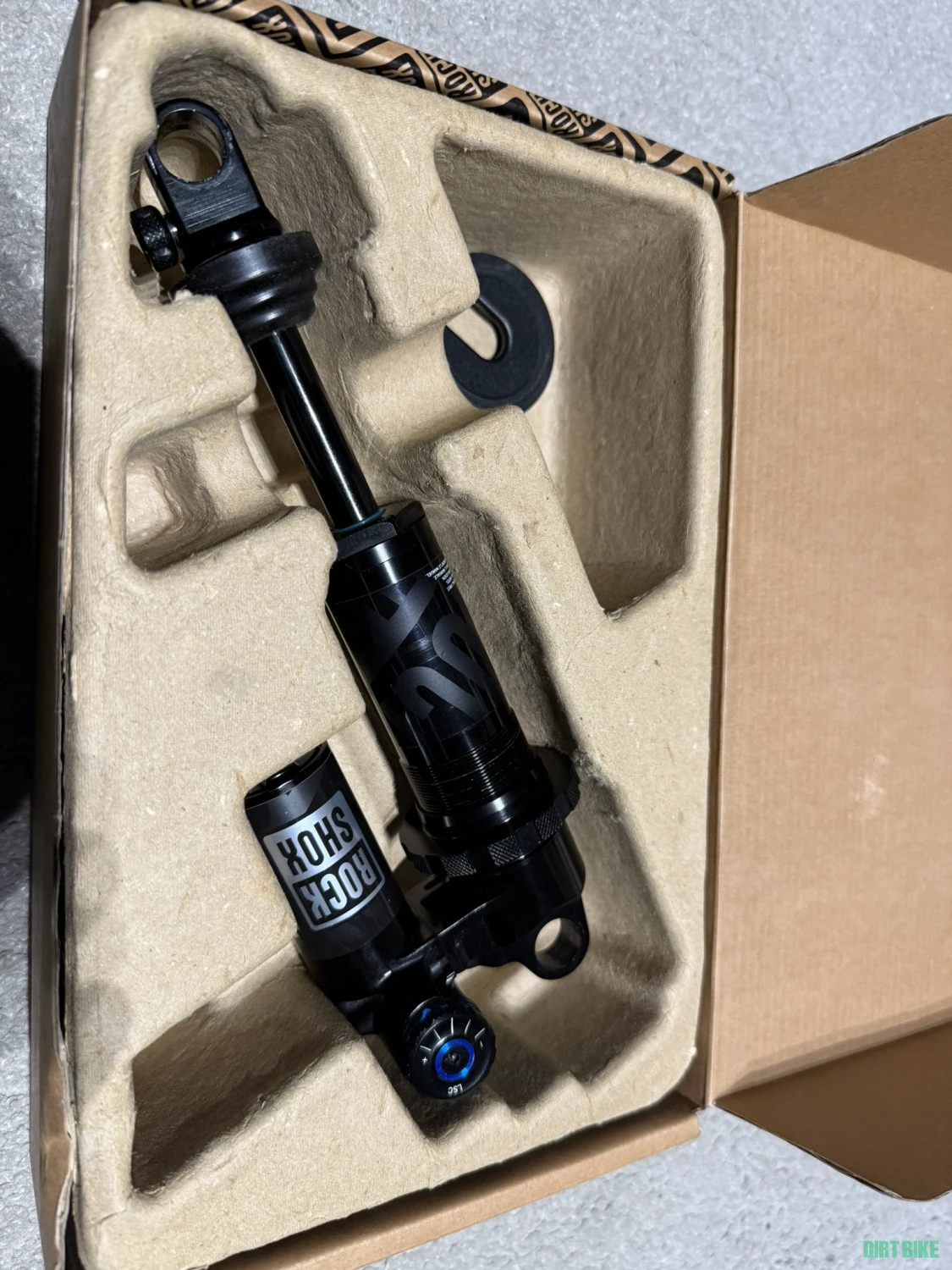 1. Amortizor RockShox Super Deluxe Ultimate Coil RC2T