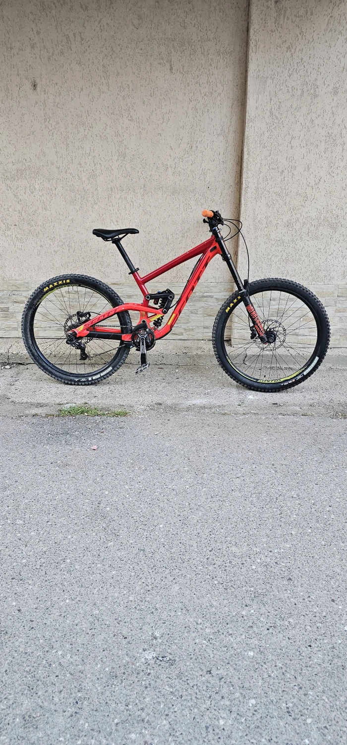 3. VAND URGENT MTB Scott Gambler 730