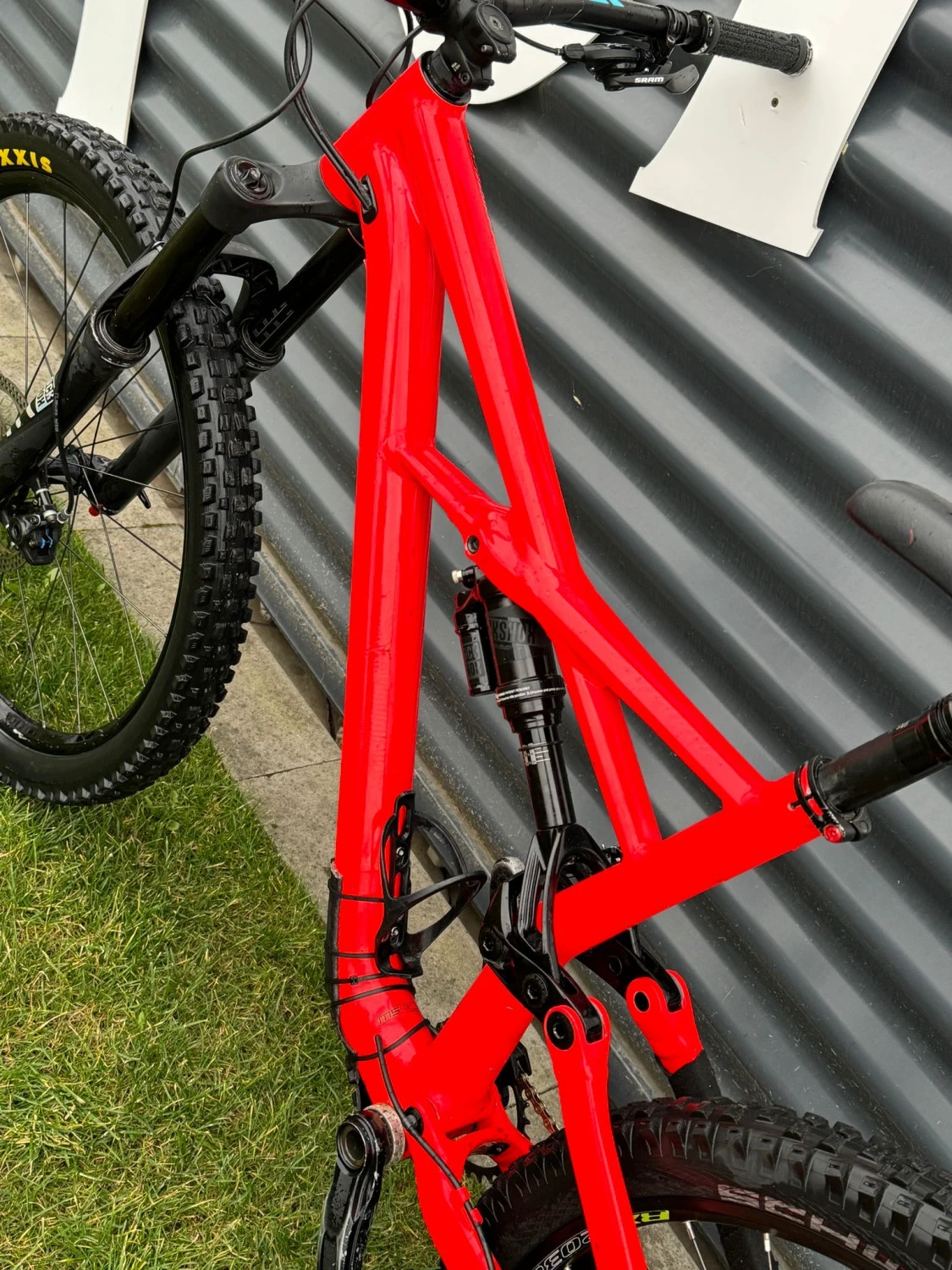 12. MTB Specialized Enduro Comp 2019 27.5 M/L Full suspension