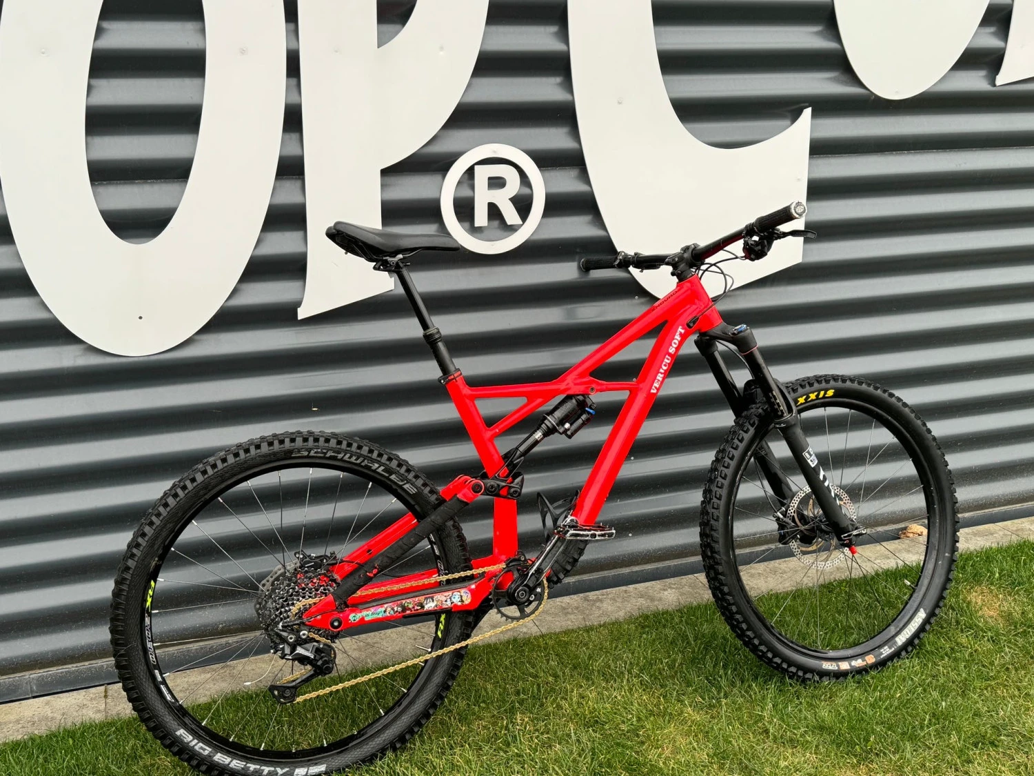2. MTB Specialized Enduro Comp 2019 27.5 M/L Full suspension