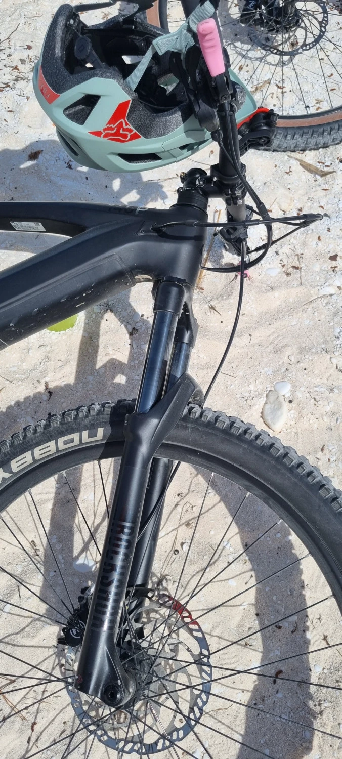 1. Cube stereo hybrid 140 hpc pro mărimea S