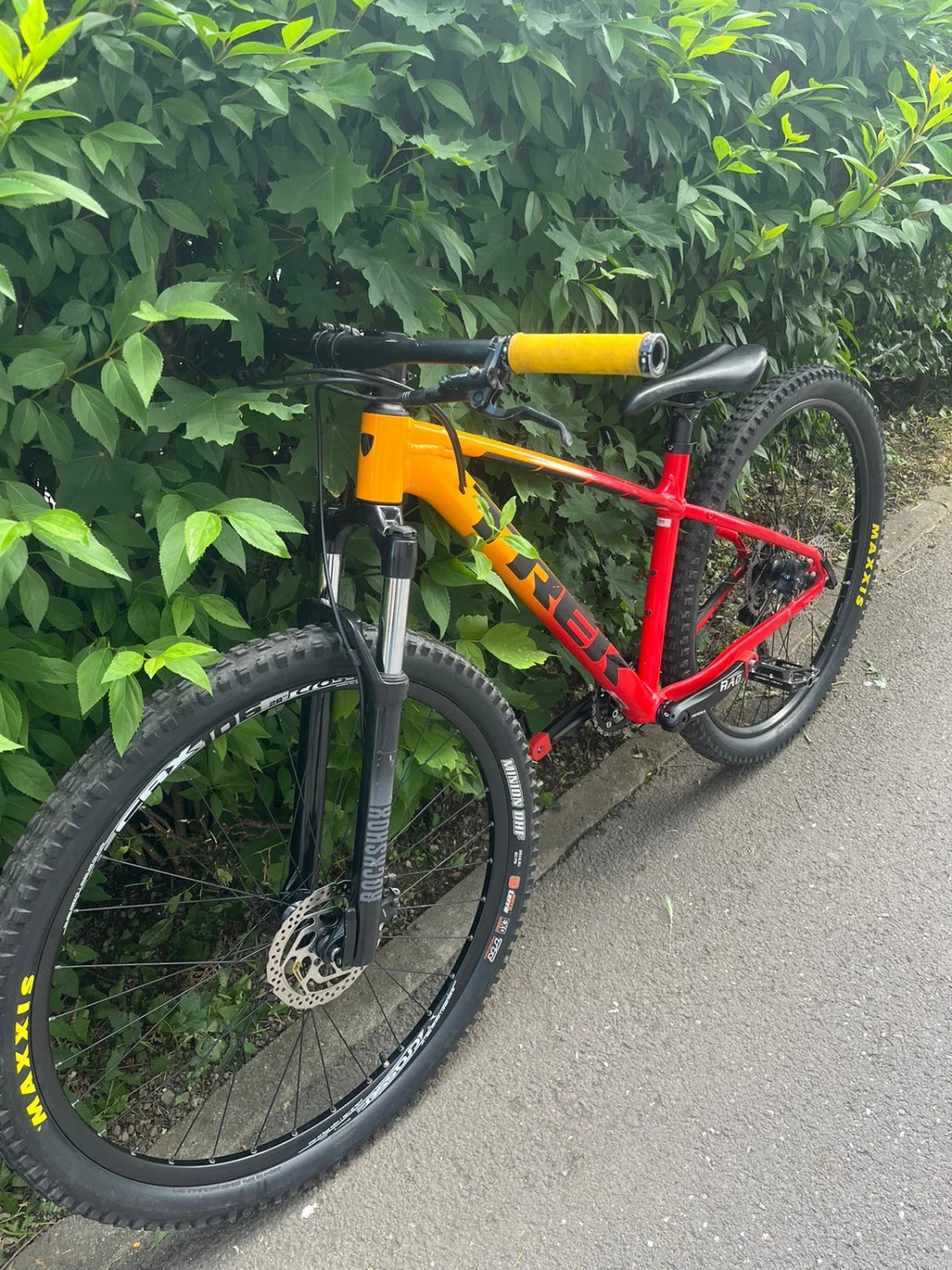 4. Bicicleta MTB Trek Marlin 7