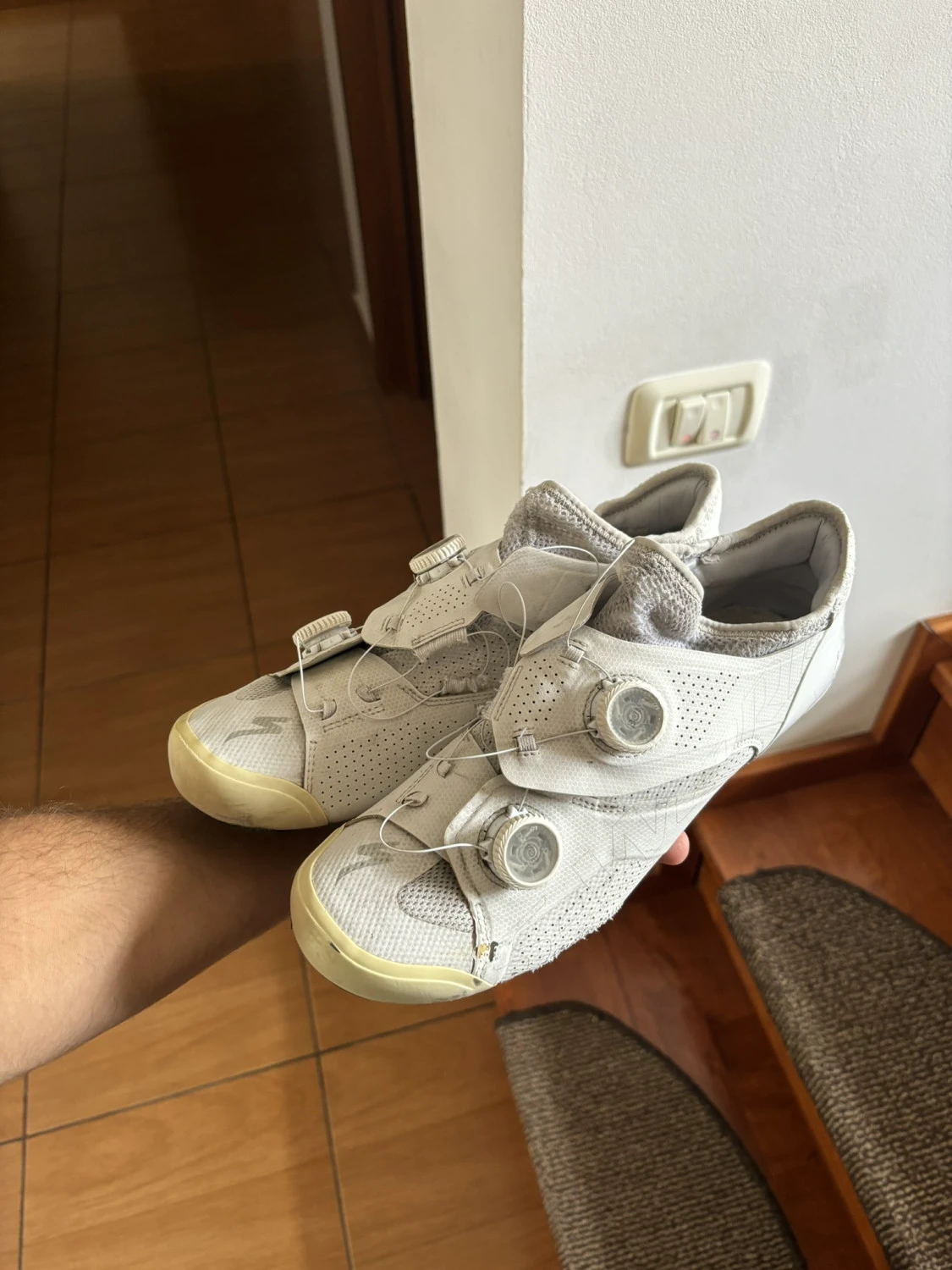 1. Pantofi ciclism S-works Ares
