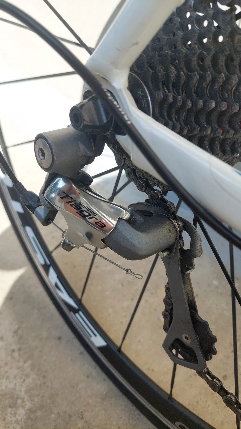 6. Cursieră Cannondale Caad 8+
