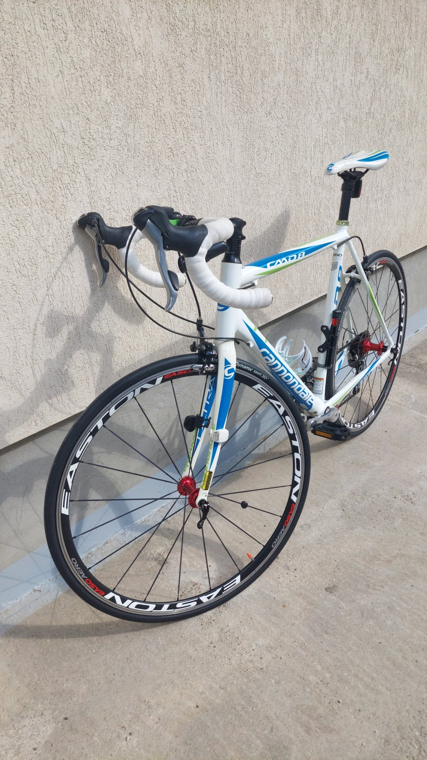 2. Cursieră Cannondale Caad 8+