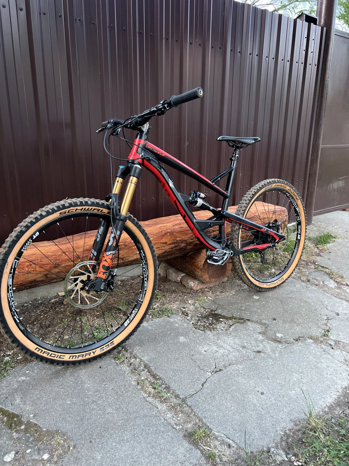 1. MTB YT Capra AL Comp 2017