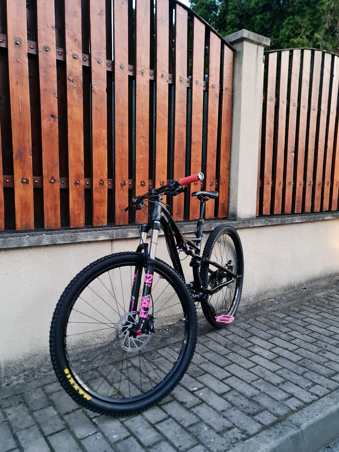 3. Bicicleta Specialized Stumpjumper marimea S