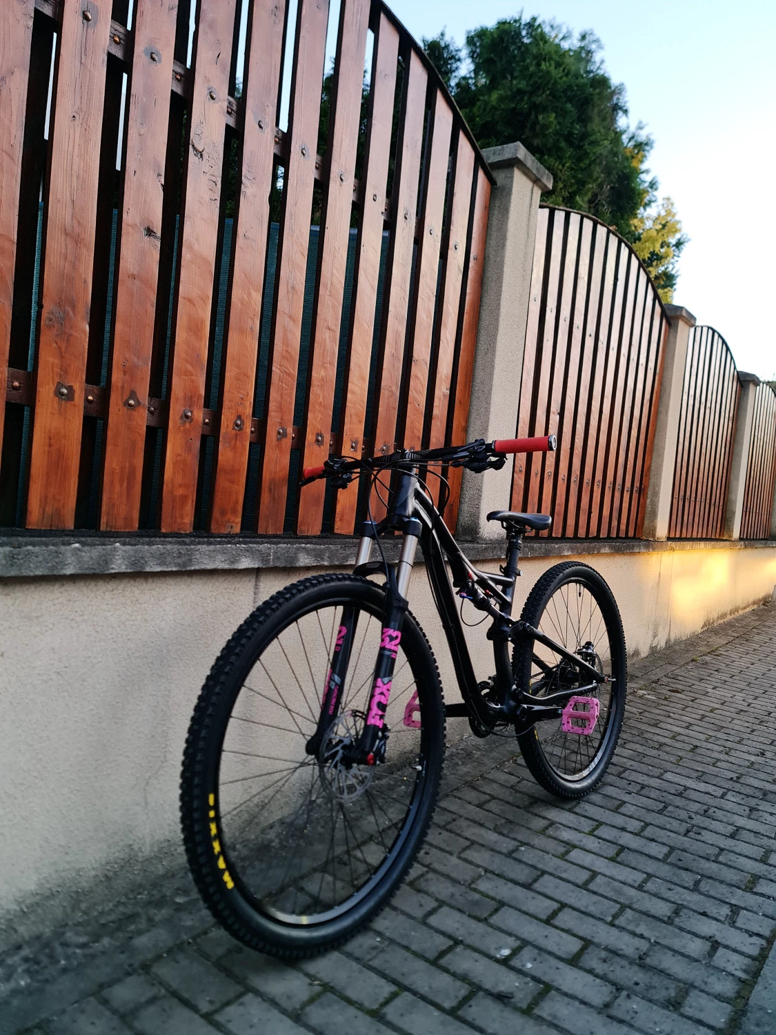2. Bicicleta Specialized Stumpjumper marimea S