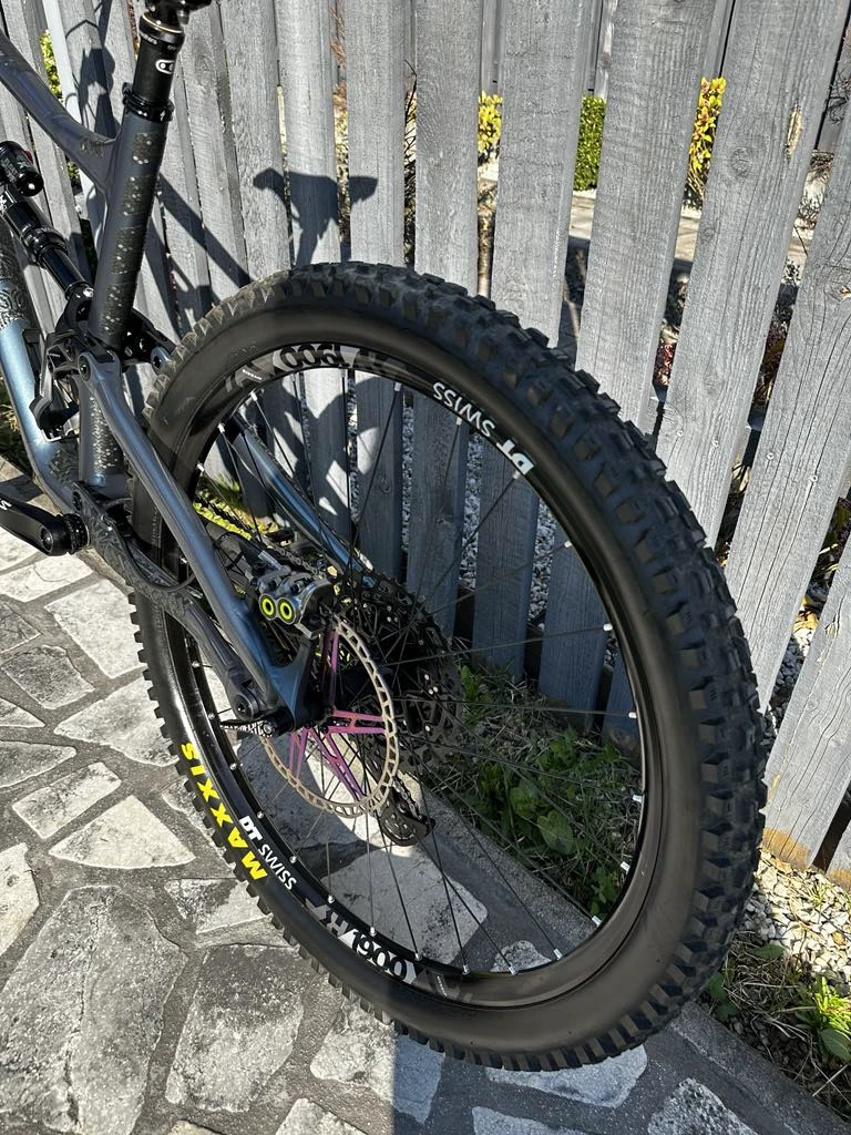 2. Bicicleta enduro - Specialized status 160 - Mullet bike - full custom