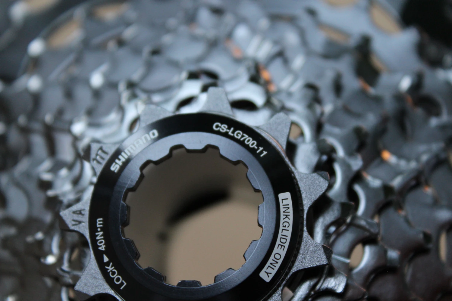 3. Shimano XT pinion caseta 11-50T CS-LG700 Linkglide - 11vit. E-bike