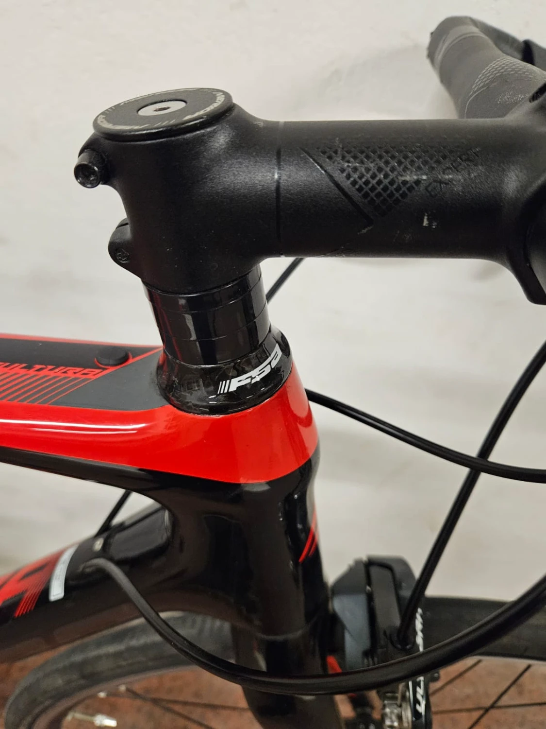 6. Vând cursieră Merida Sculptura 2020 Limited Edition