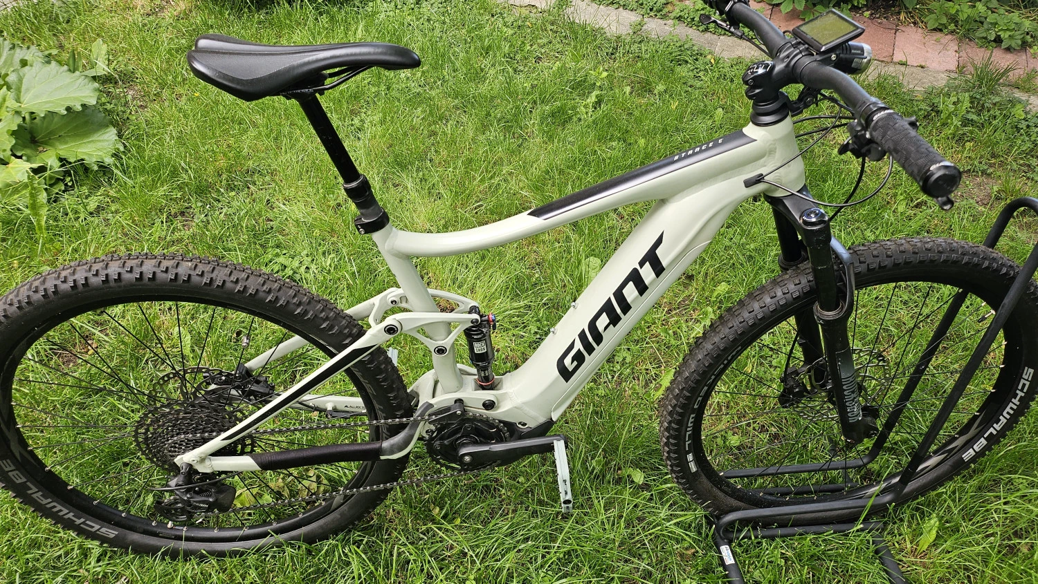 8. Vand Giant stance e full