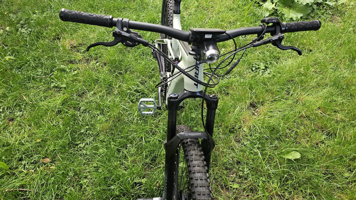9. Vand Giant stance e full