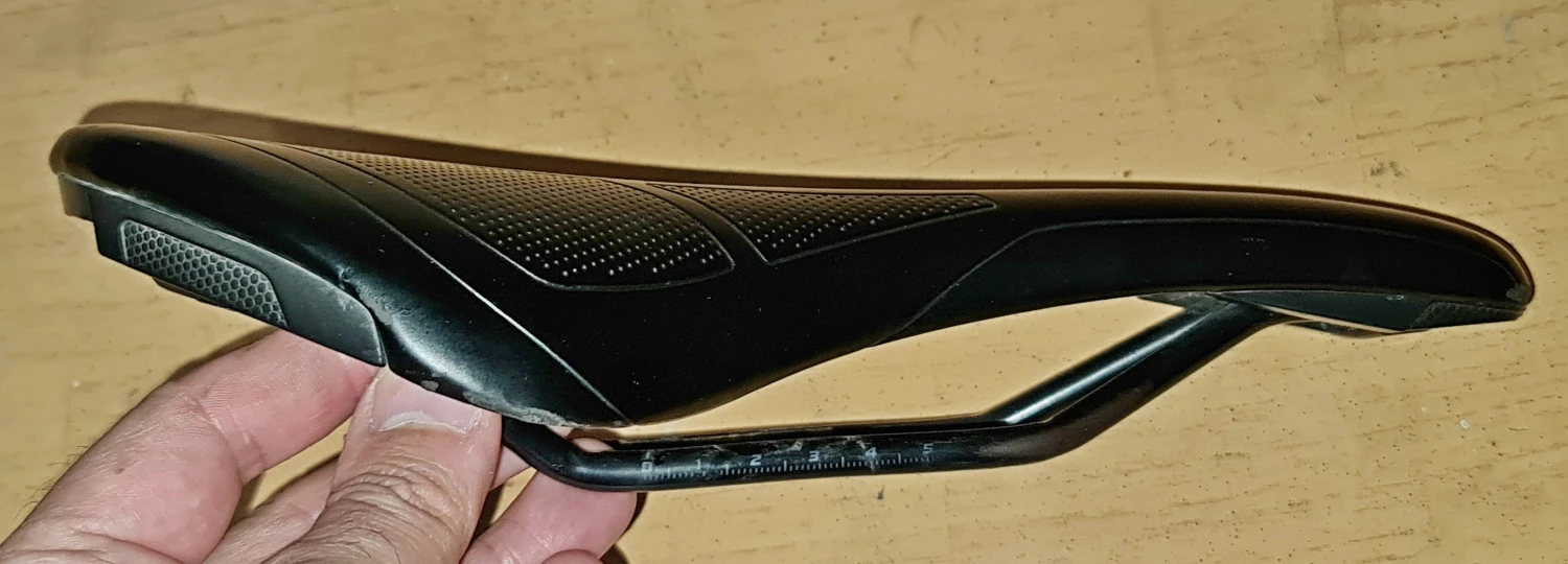 2. Sa Specialized Body Geometry Henge Comp
