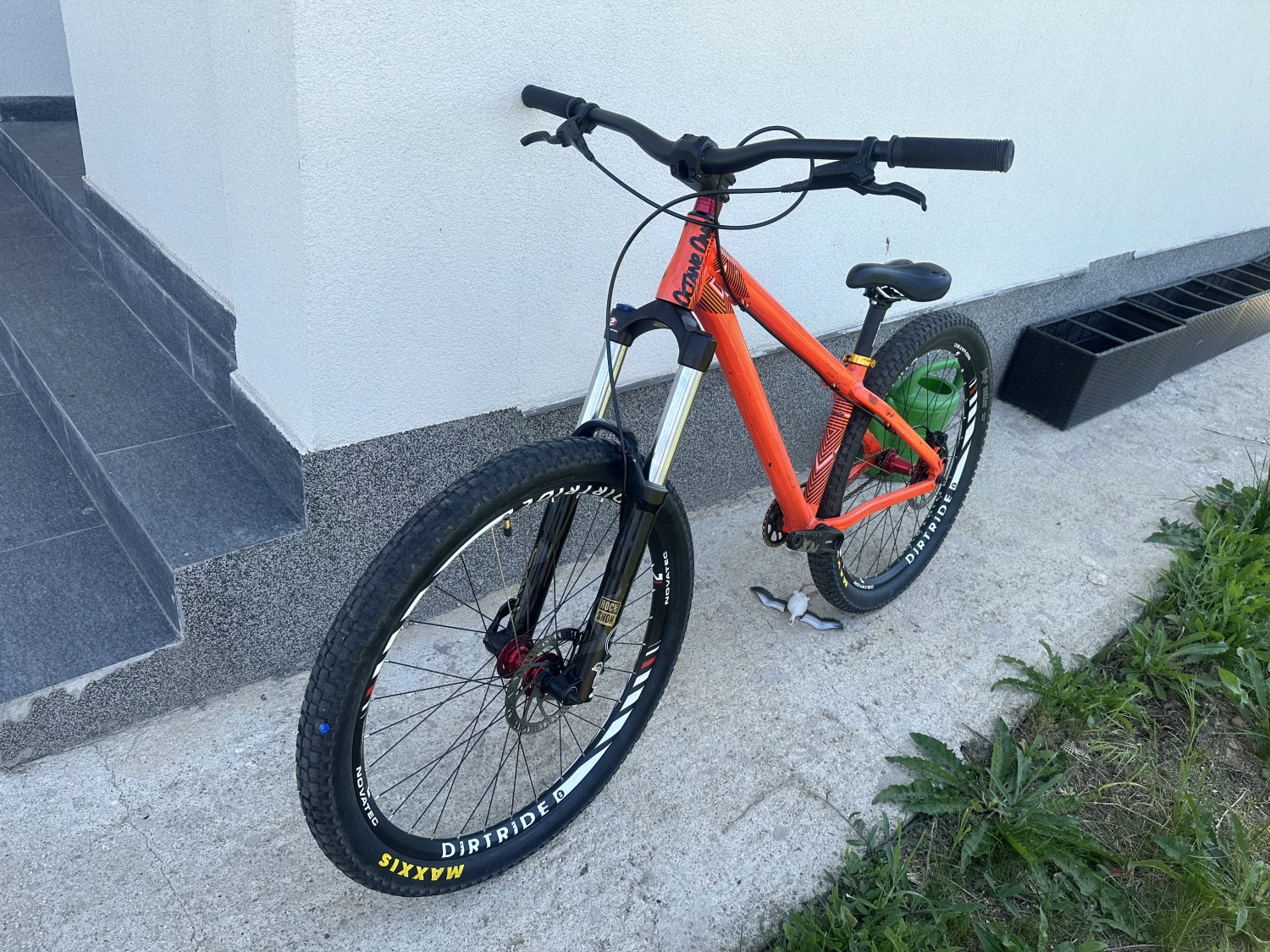 3. Hardtail Octane One Zircus