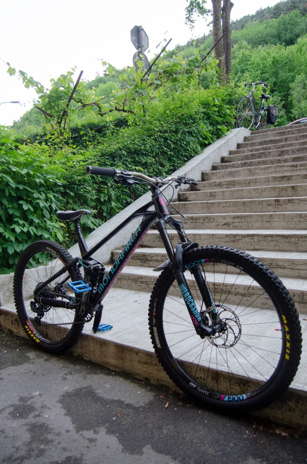 4. Vand Mondraker Foxy XR 2019