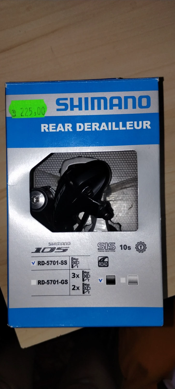 1. Schimbator pinioane SHIMANO 105 RD-5701-SS