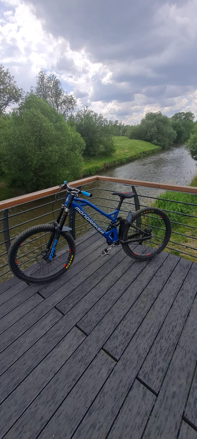 1. Vand Mondraker Summum 2020