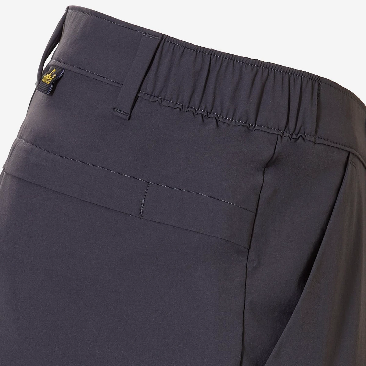 3. Pantaloni hiking Nomad (Olanda) noi.