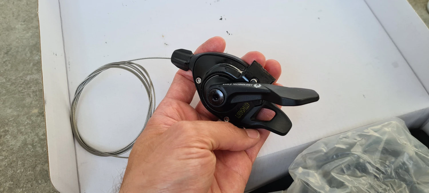 7. Angrenaj Sram NX Eagle Dub Boost + Schimbator Sram NX 12 viteze