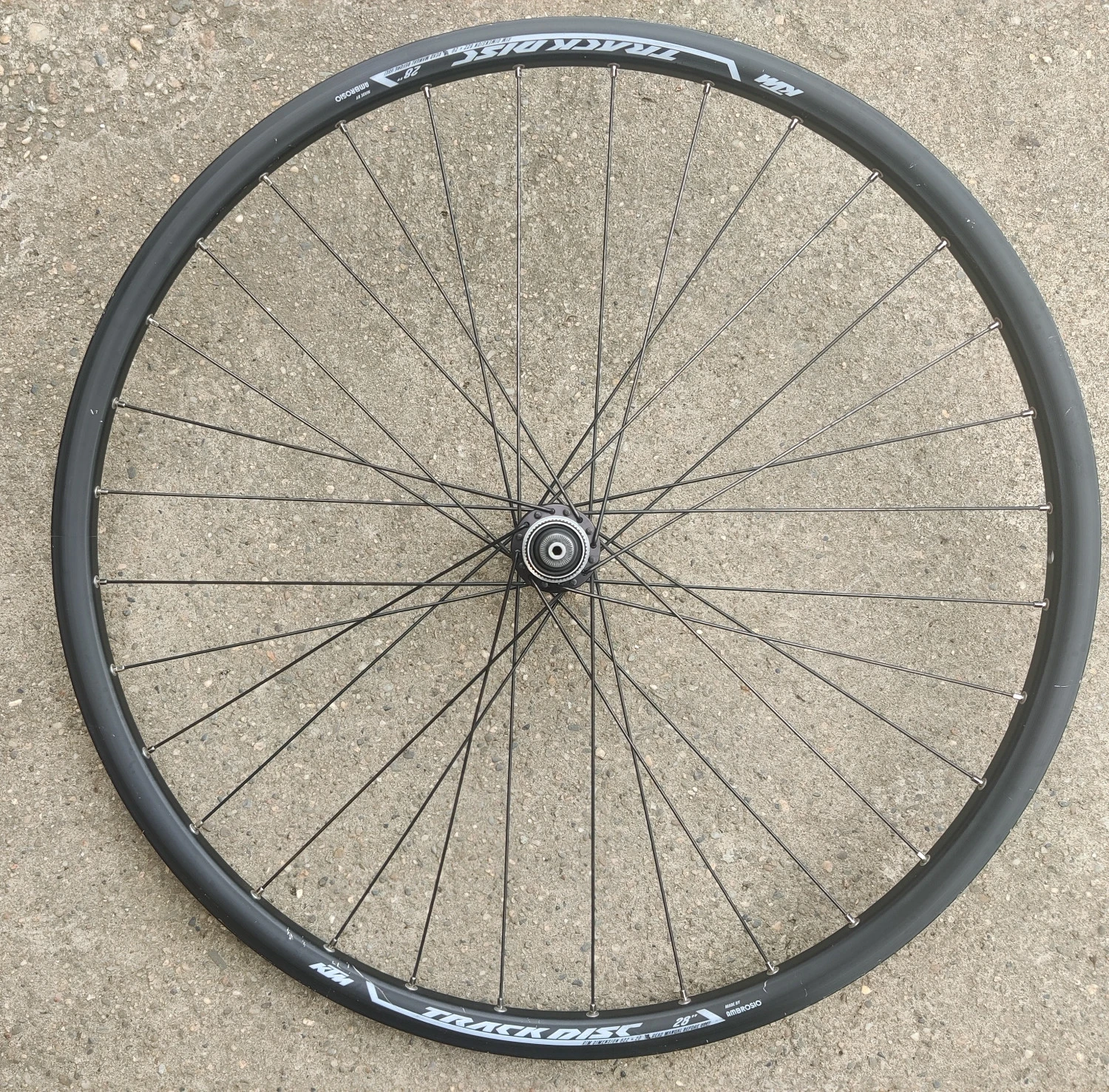1. Roata spate Mtb 29er Ktm Shimano Deore Xt - Ambrosio