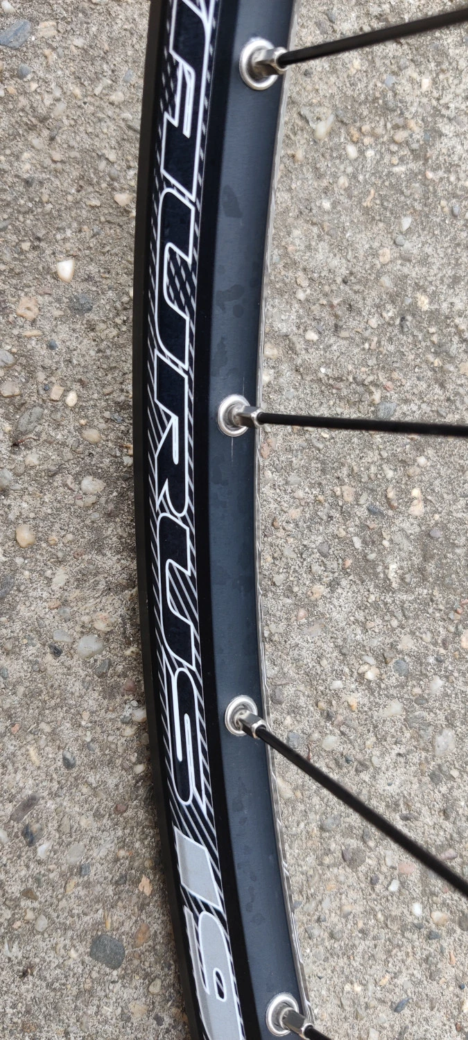 3. Roata spate Mtb 29er Shimano Deore - Rigida/Ryde