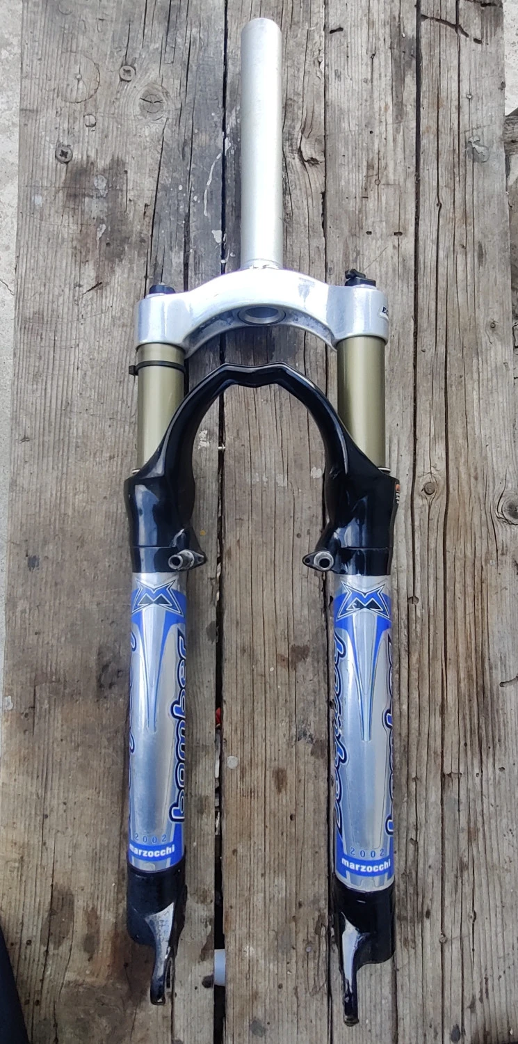 1. Marzocchi Bomber "Retro"
