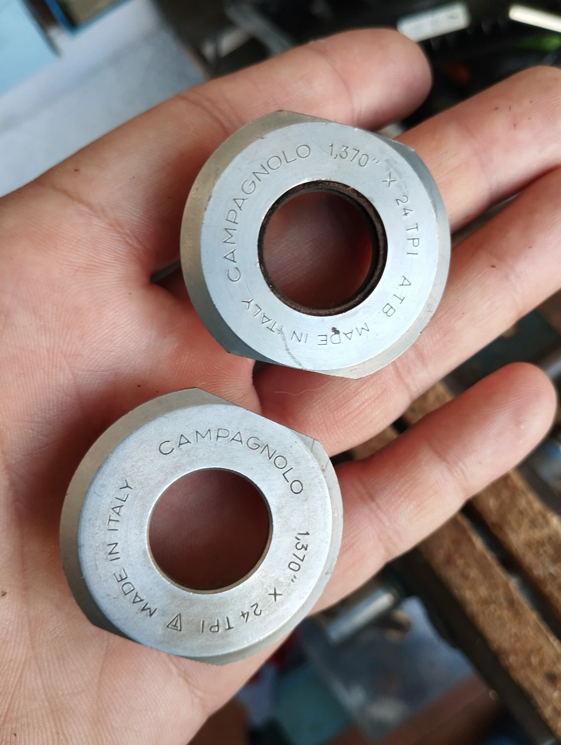 4. Cupe monobloc Campagnolo filet englez