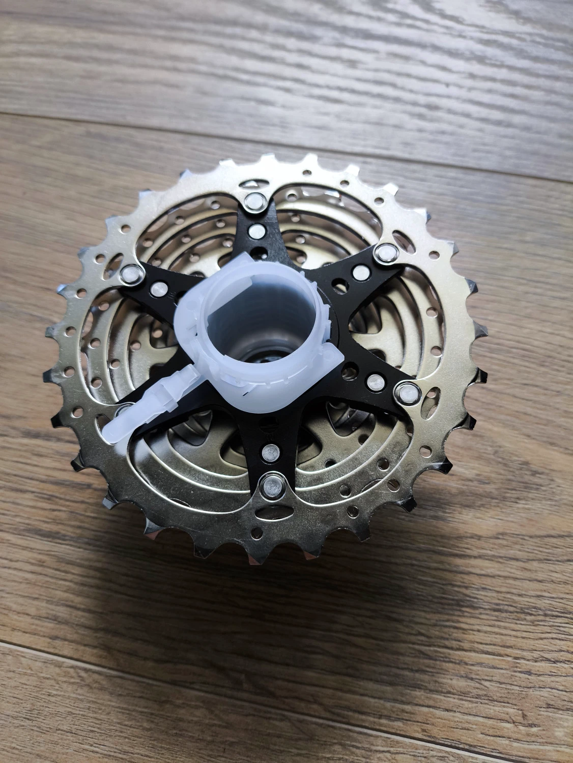 2. Pinioane shimano 105 5800 11-28t