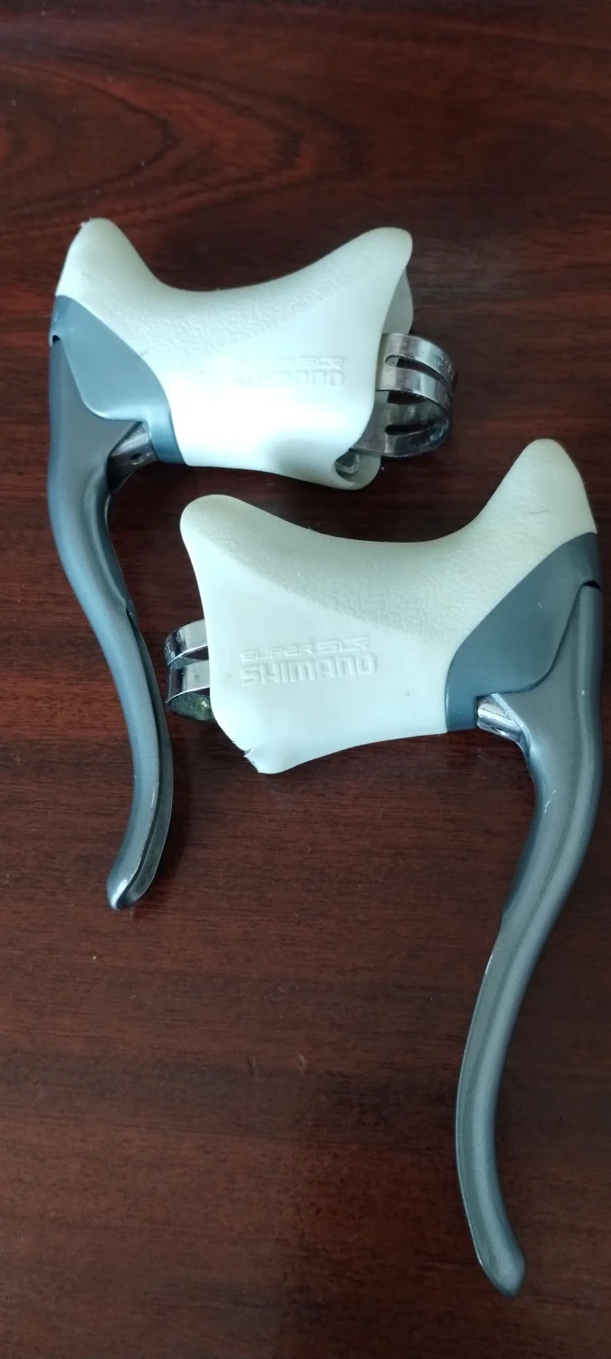 1. Manete frana SHIMANO 600