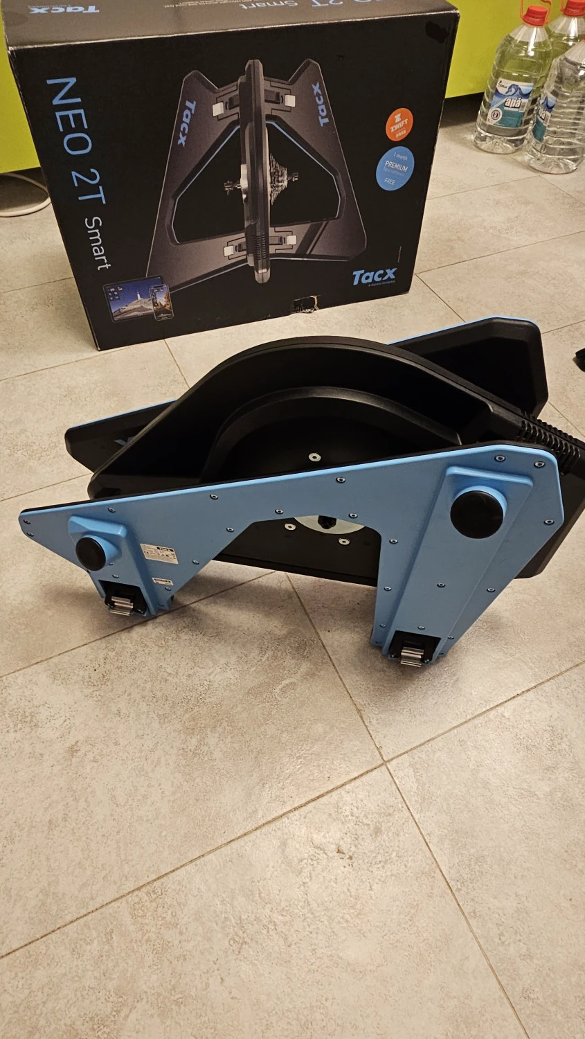 6. Home trainer Tacx Neo 2T Smart T2875