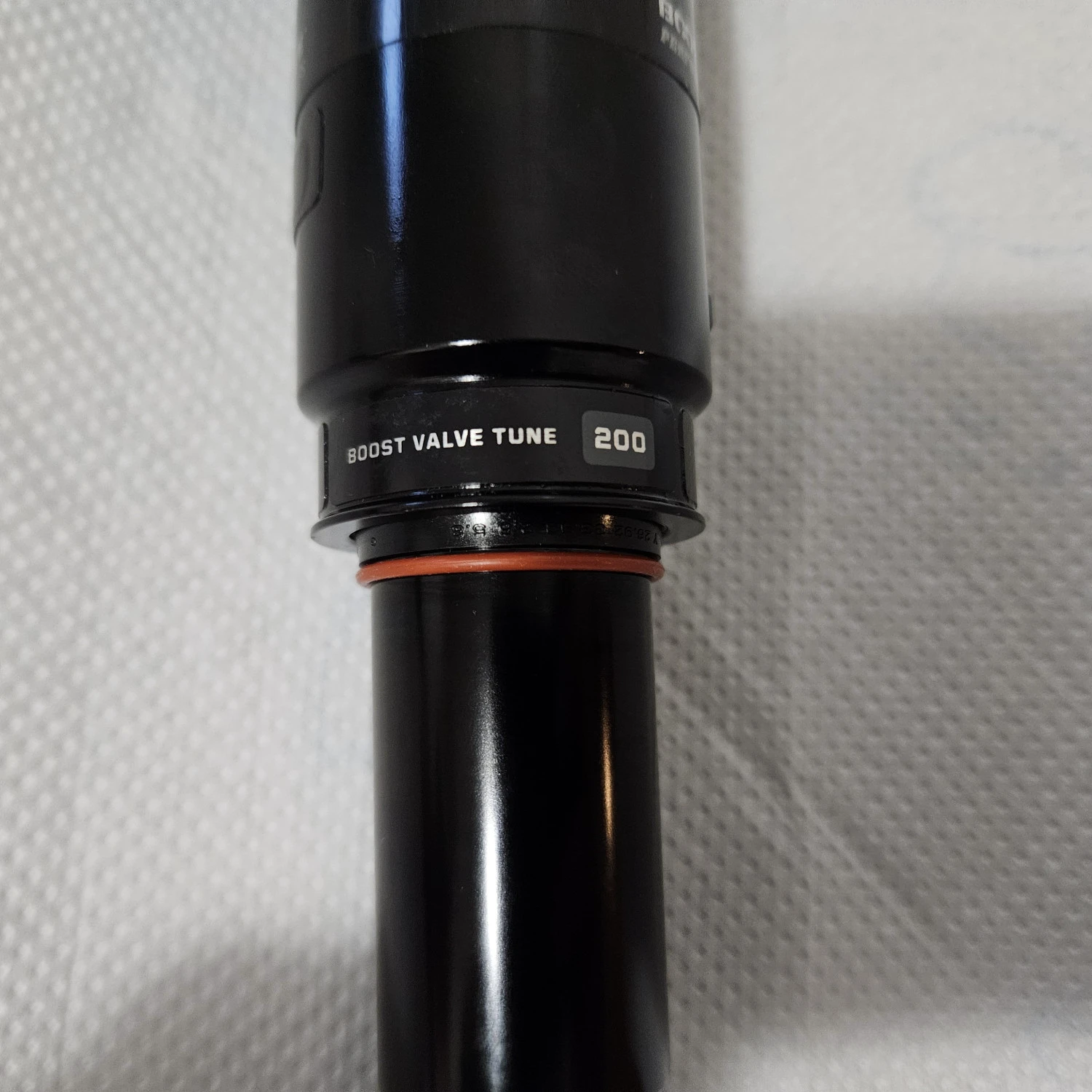 2. Vând Fox Float CTD