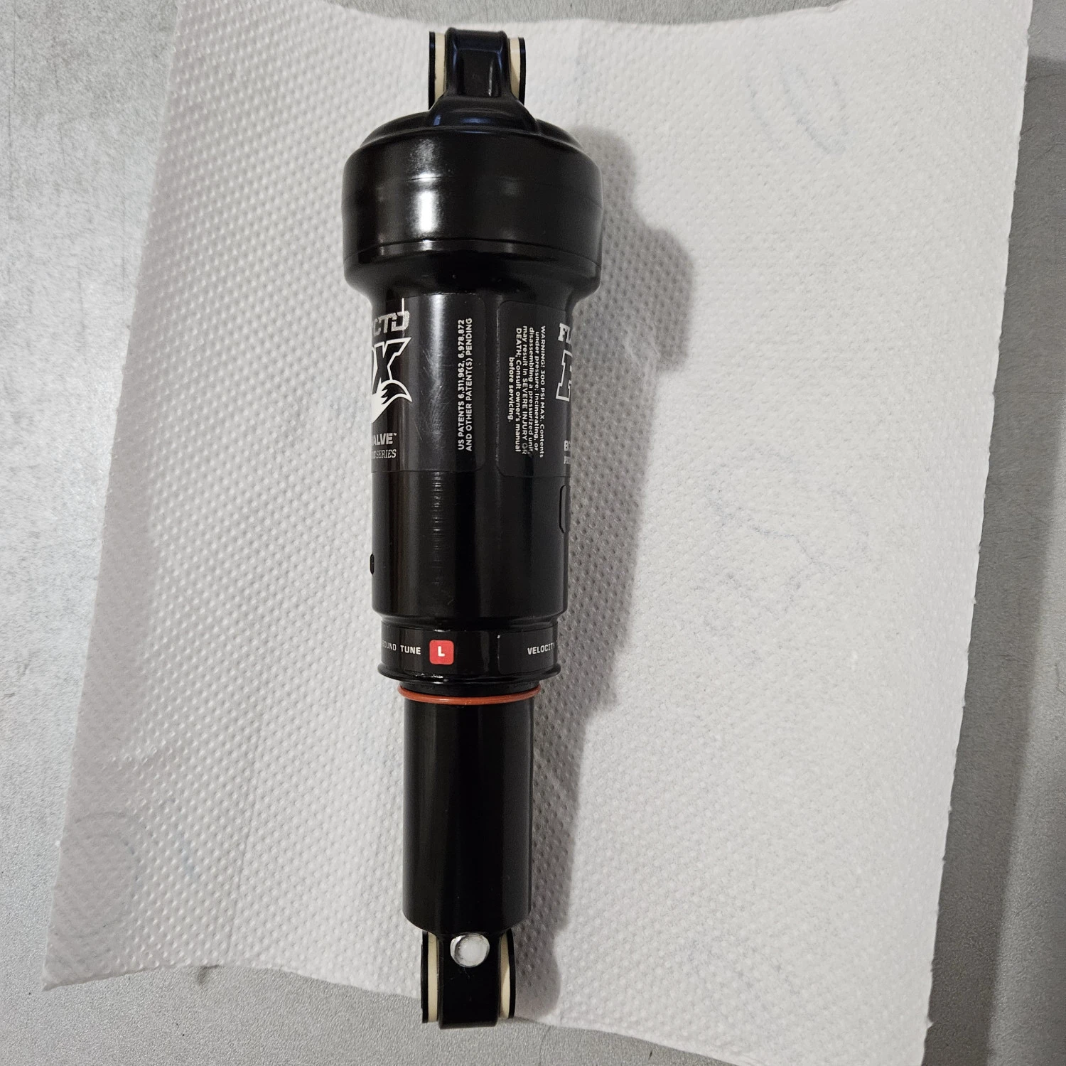 4. Vând Fox Float CTD