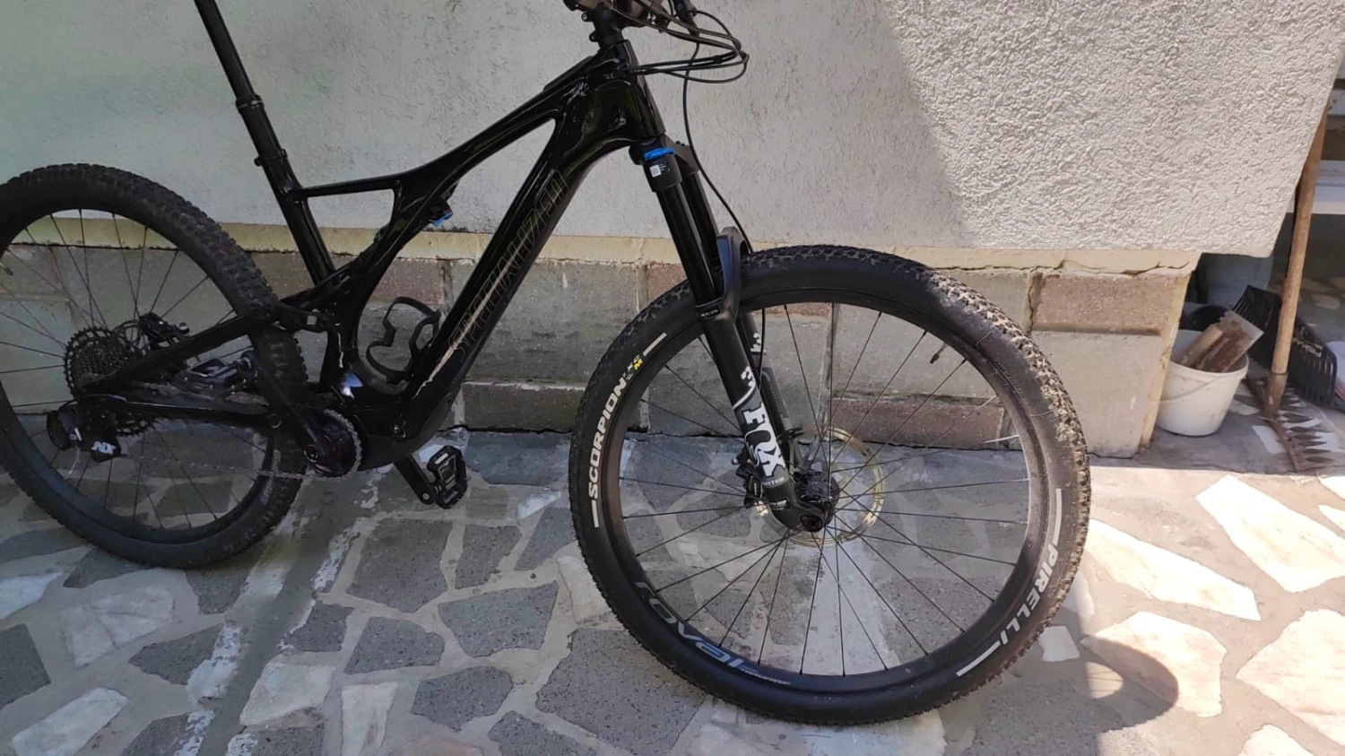 3. Specialized Turbo Levo SL Comp Carbon E-Bike