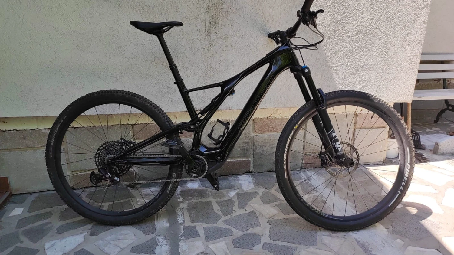 1. Specialized Turbo Levo SL Comp Carbon E-Bike