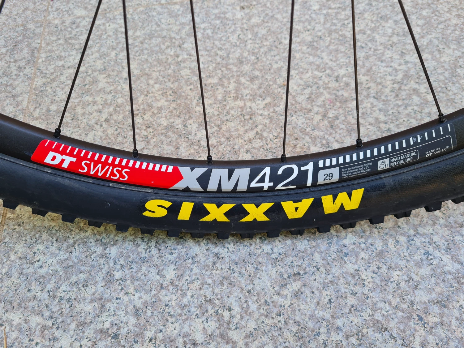 6. Set roti premium 29'' Boost MTB Trail XC custom butuci DT Swiss 240s
